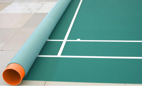 移動式羽毛球地板收卷器